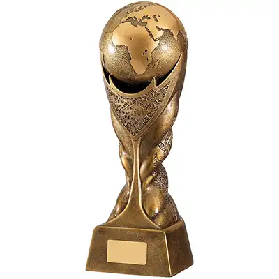 World Trophy Gold 31cm