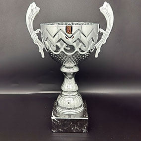 Patterned Cup Laurel Handles 36cm