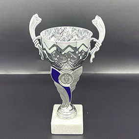 Patterned Cup Laurel Handles 24cm